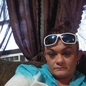 Meet your Posher, Tabitha